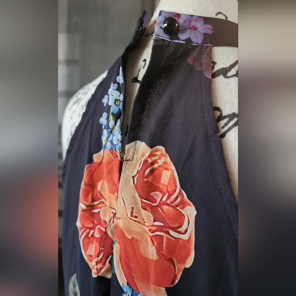 ChicMe Vibrant Floral Maxi Dress - Picture 4 of 7